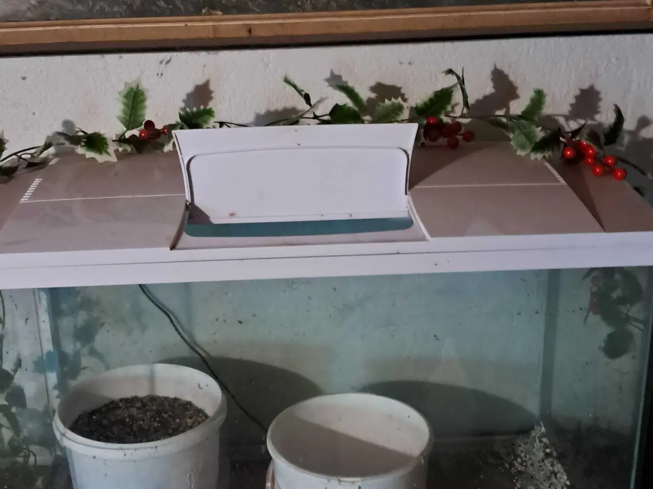 Billede 2 - Akvarie 150 liters