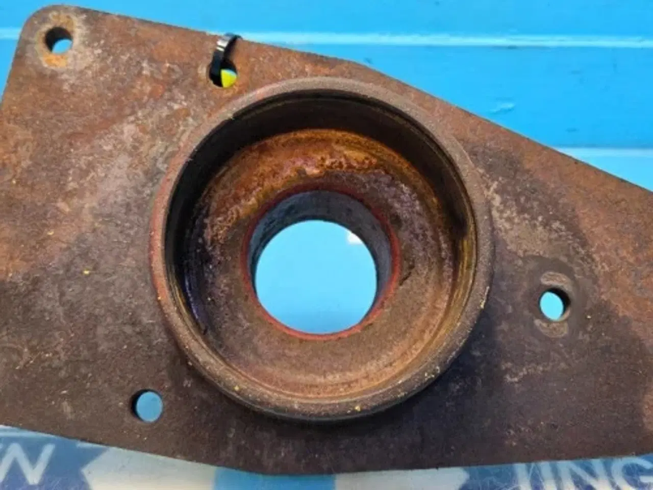 Billede 8 - New Holland TX68 Flange 84004990