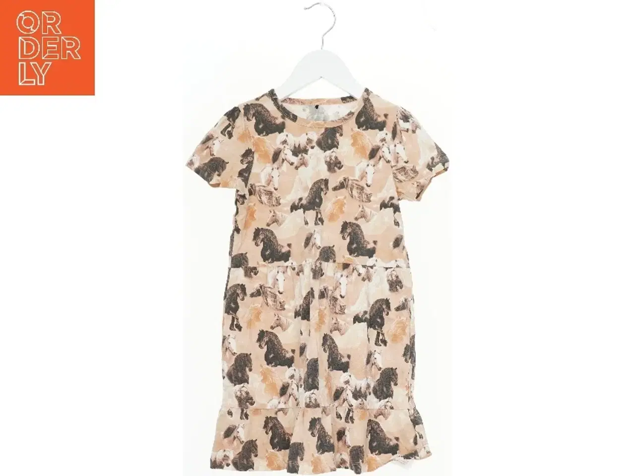 Billede 1 - Børnekjole med hestemønster fra Me Too (str. 122)