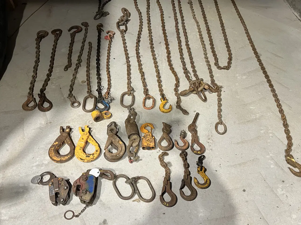Billede 1 - Kæder. Kroge. Pladeklo