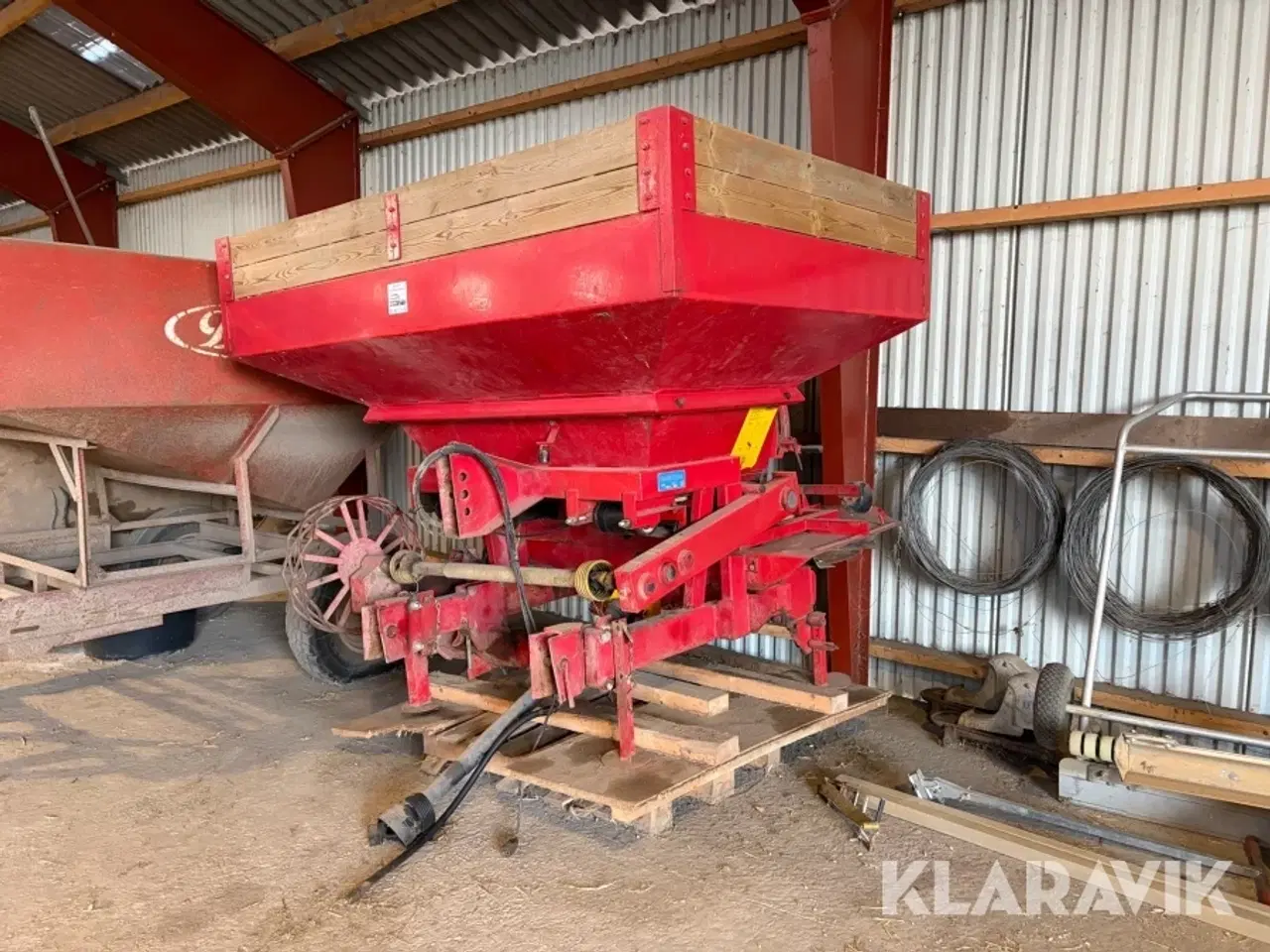 Billede 1 - Gødningsspreder Bredal B2