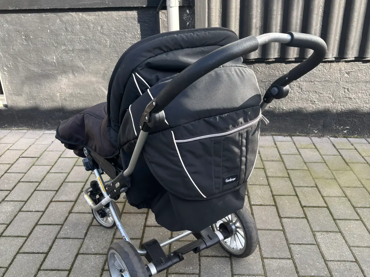 Billede 1 - Barnevogn fra emmaljunga