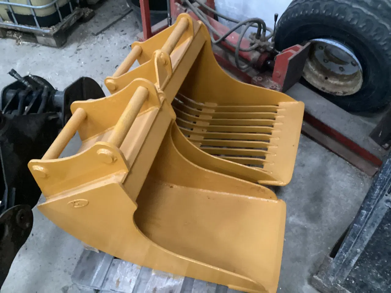 Billede 13 - Hydrema rendegraver 