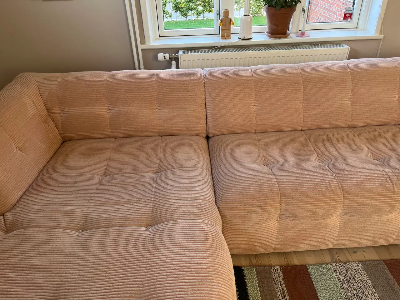 Billede 5 - Lækker sofa med chaiselong