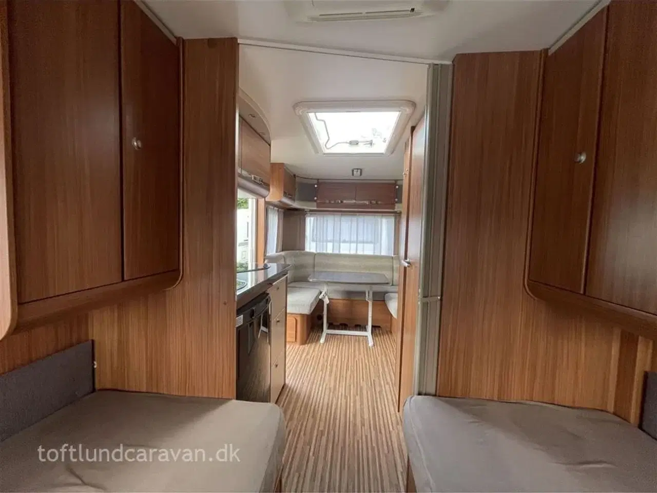 Billede 12 - 2012 - Adria Adora 472 LU   1 EJERS, Populær enkeltsengs-vogn, LAV VÆGT, m/ MOVER+KLIMA