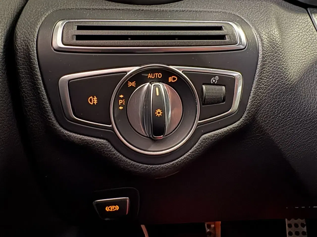 Billede 16 - Mercedes-Benz C200 T 1,5 Mild hybrid AMG Line 9G-Tronic 184HK Stc Aut.