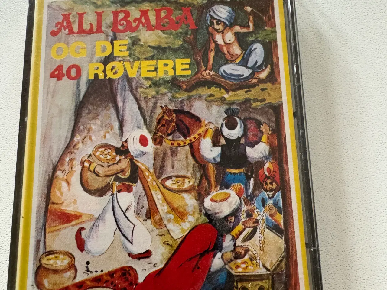 Billede 1 - Kasettebånd  Ali Baba og de 40 røvere