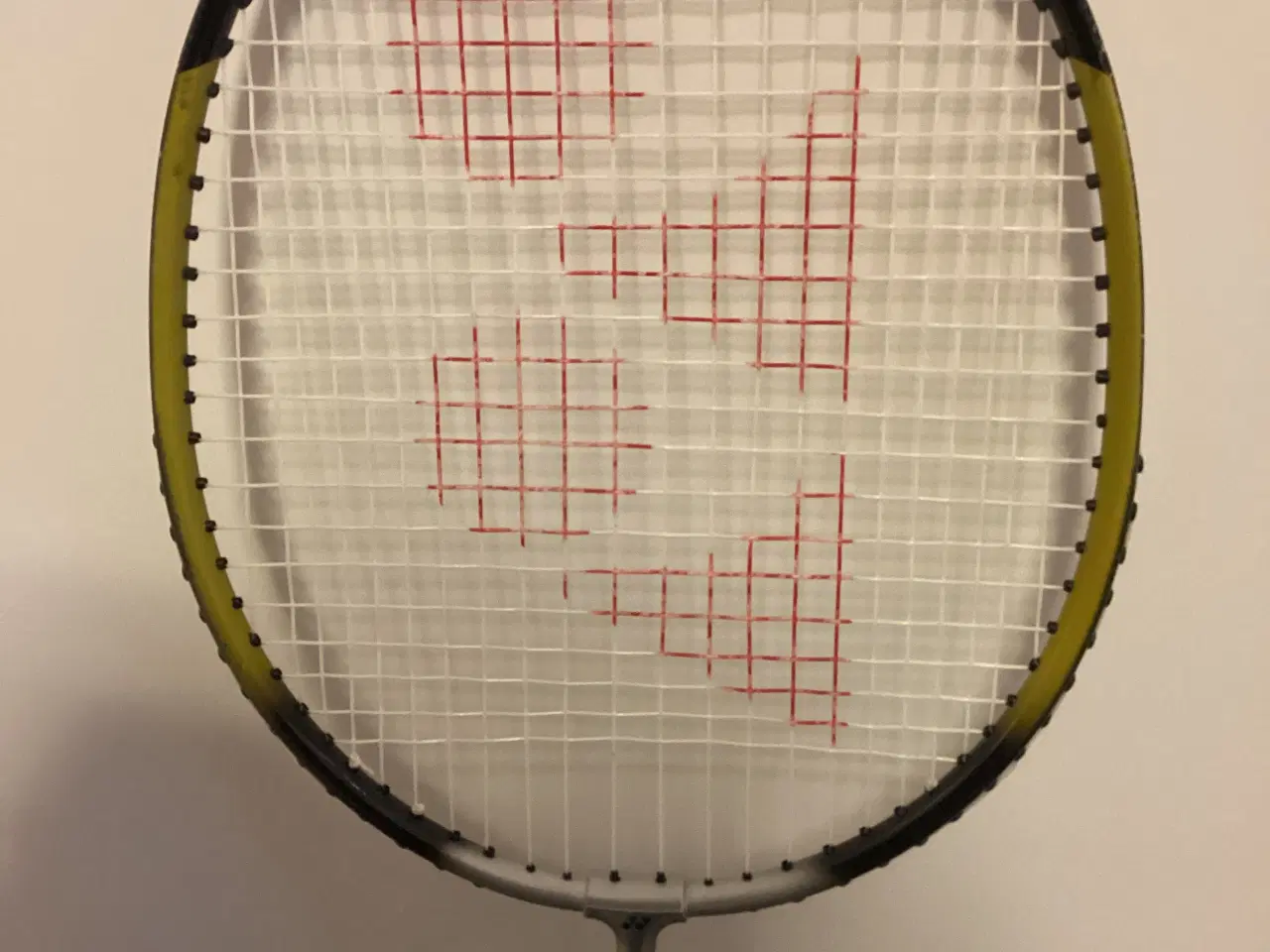 Billede 2 - Meget fin YONEX ISOMETRIC junior badmintonketcher