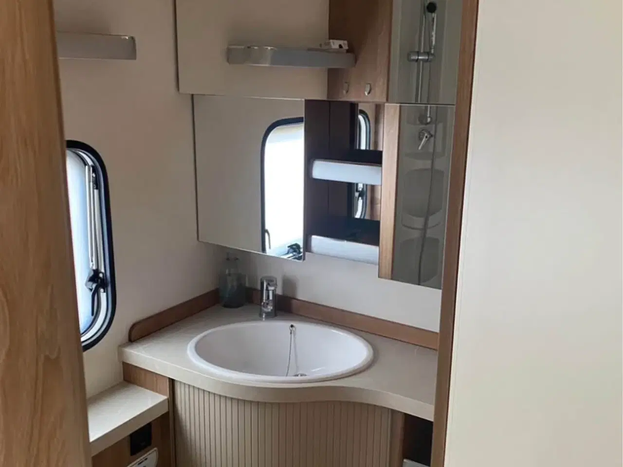 Billede 5 - Hobby 545 kmf deluxe årg 2019