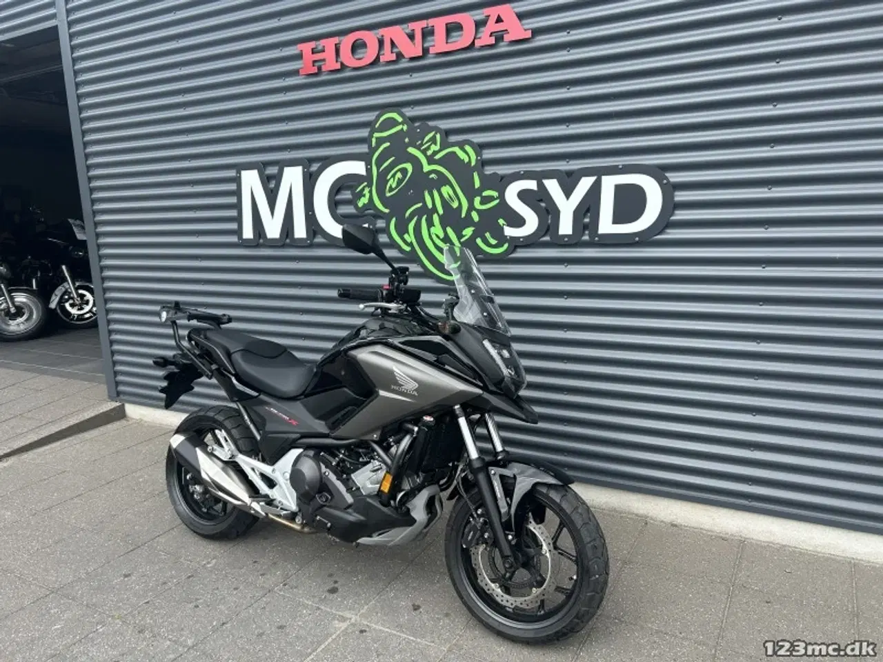 Billede 2 - Honda NC 750 XAD MC-SYD BYTTER GERNE