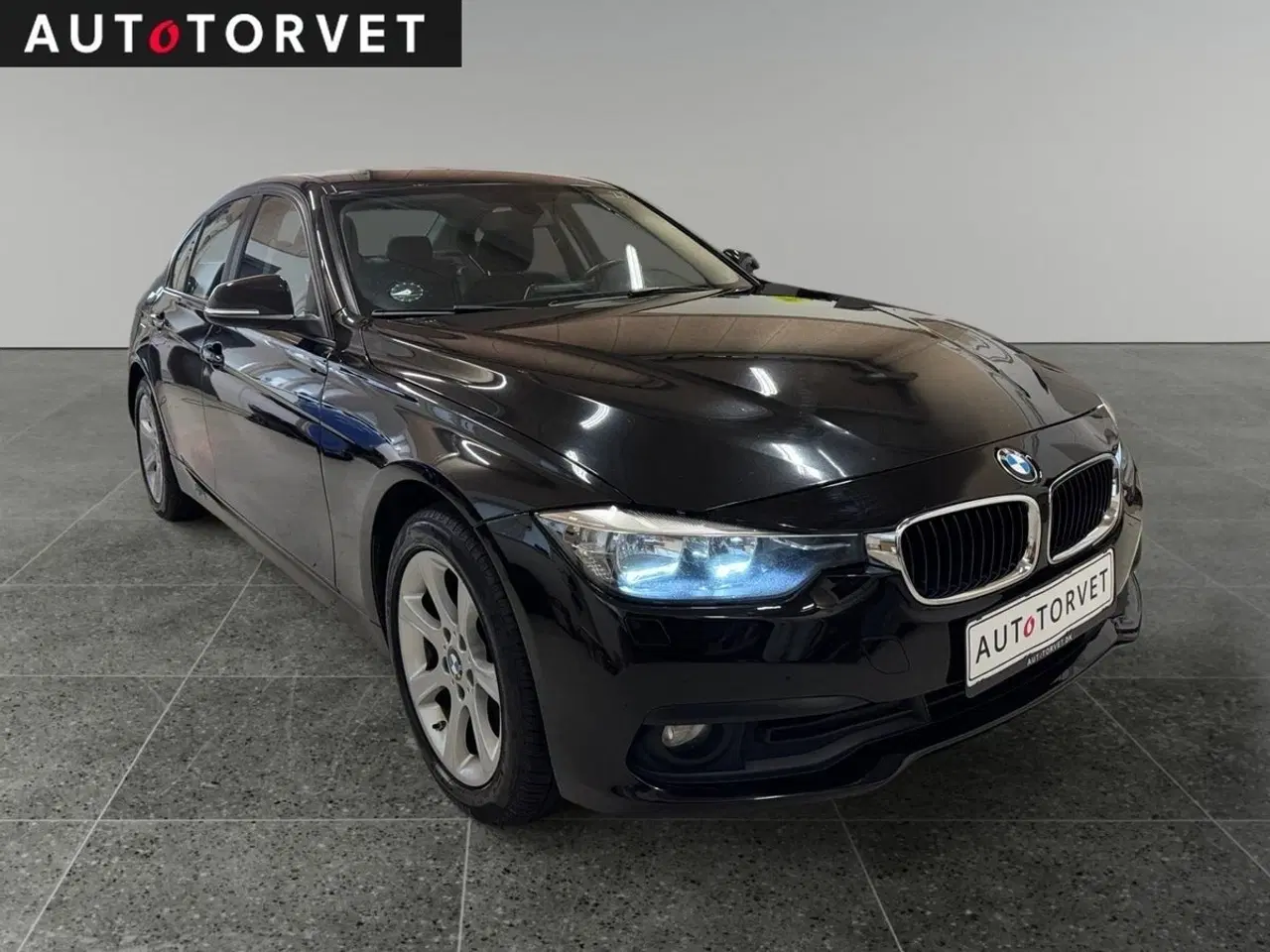 Billede 2 - BMW 320d 2,0 aut.