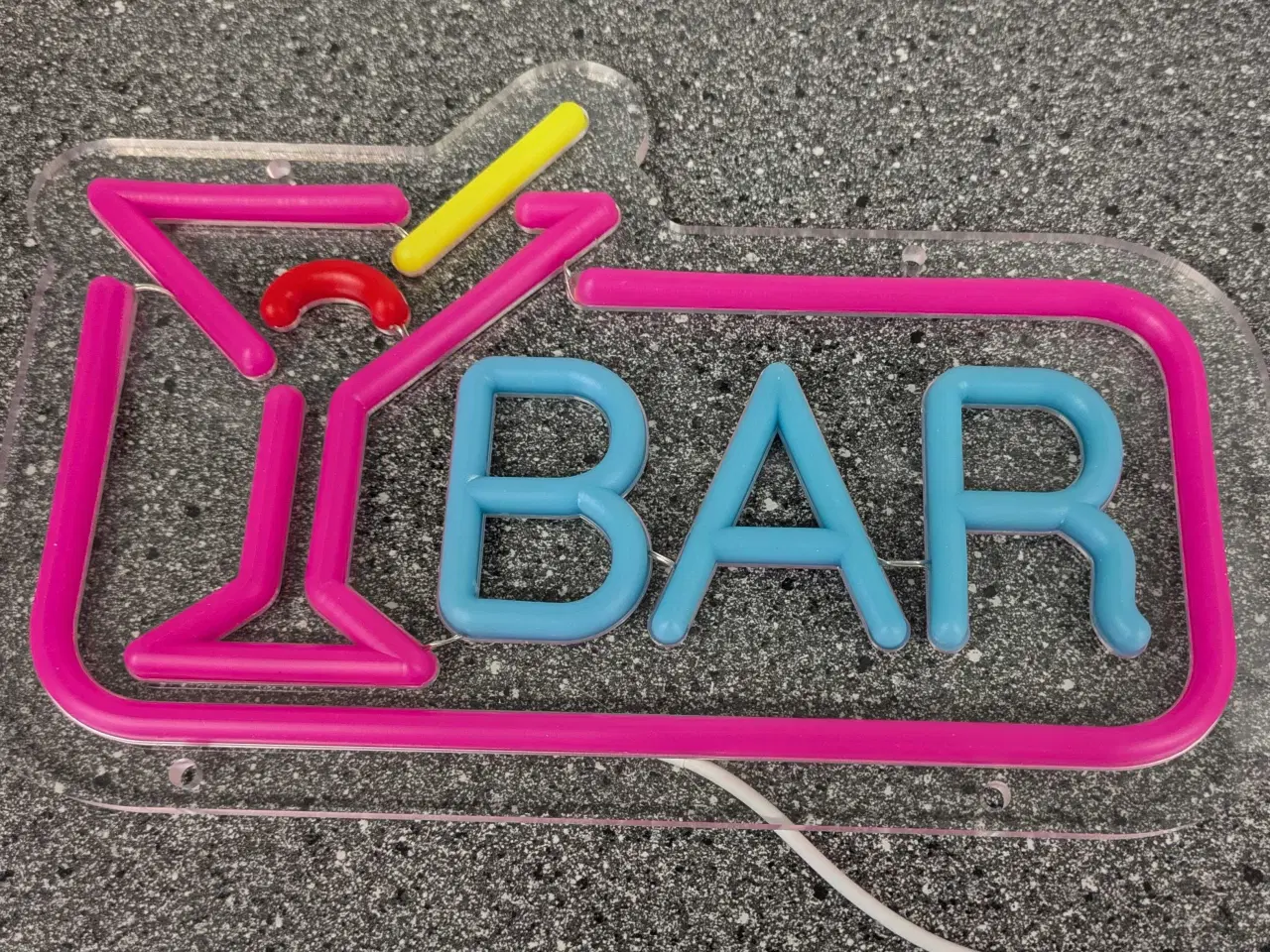 Billede 2 - Helt nyt LED-skilt "Cocktail Bar"