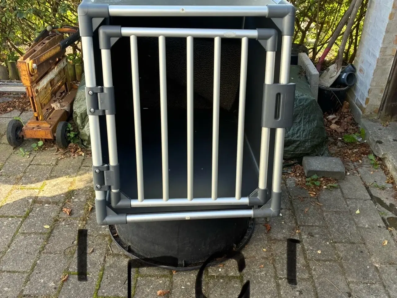 Billede 1 - Hundebur til Bil
