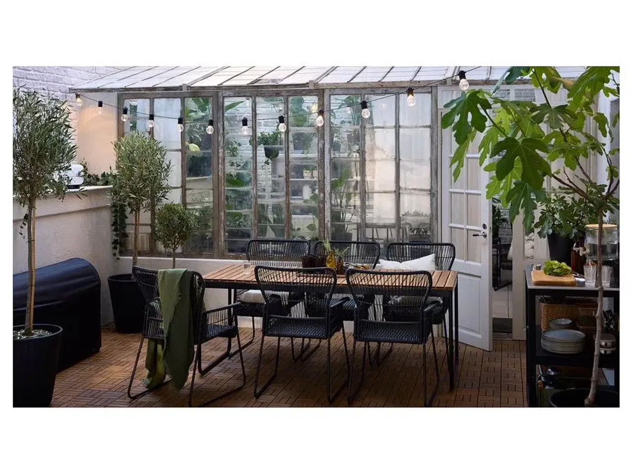 Billede 3 - Havebord med tillægsplade