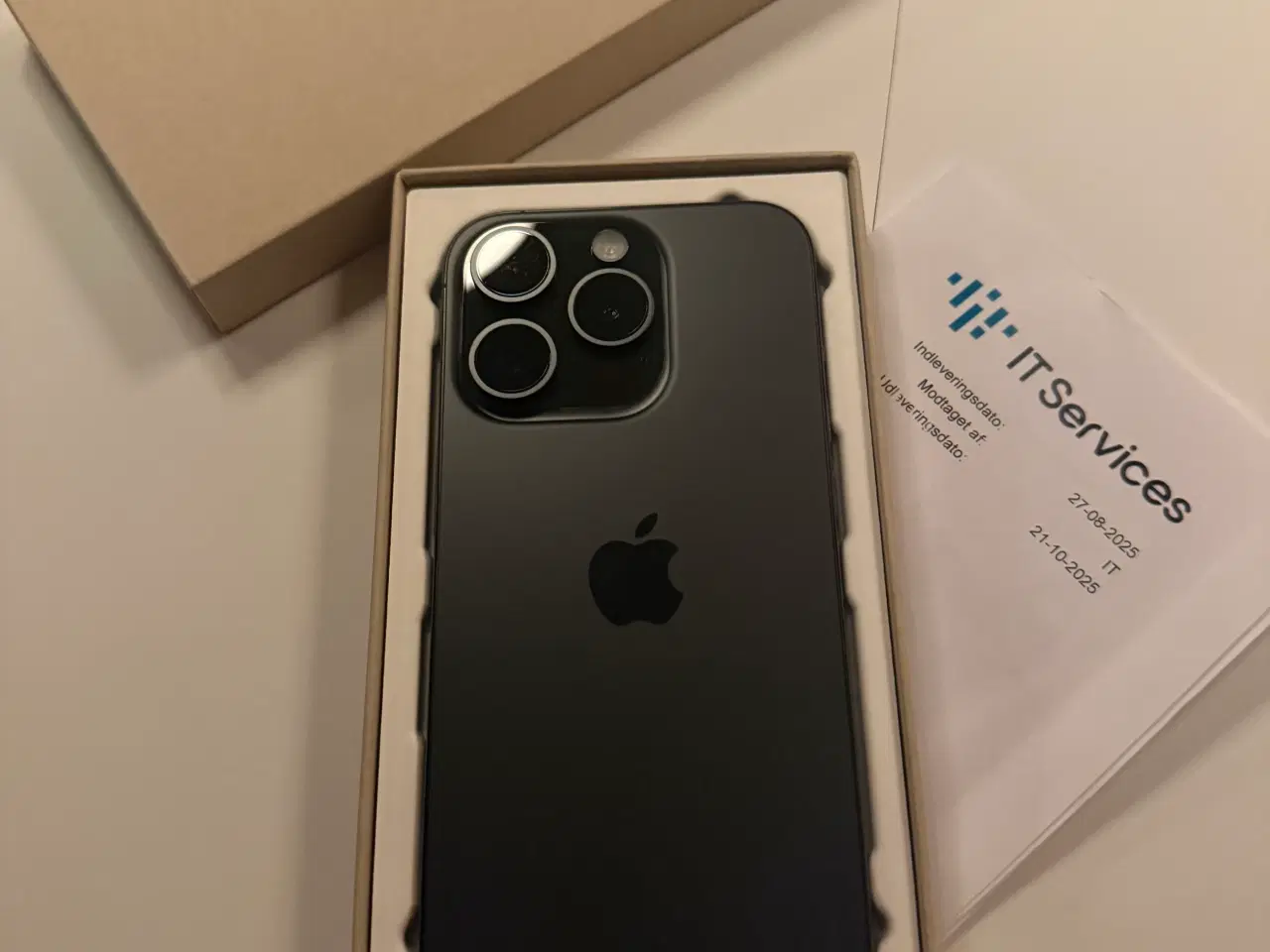 Billede 1 - Sprit ny iPhone 15 pro