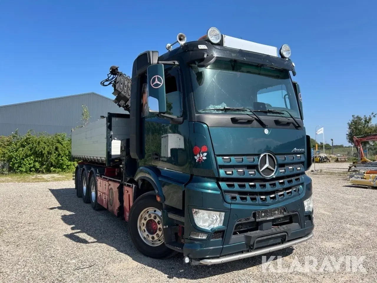 Billede 2 - Lastbil med wirehejs og kran Mercedes Arocs 8x4