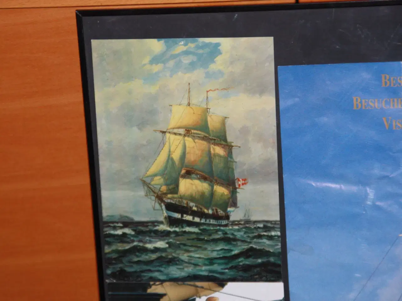 Billede 3 - Ramme med billeder / postkort og Fregatten Jylland