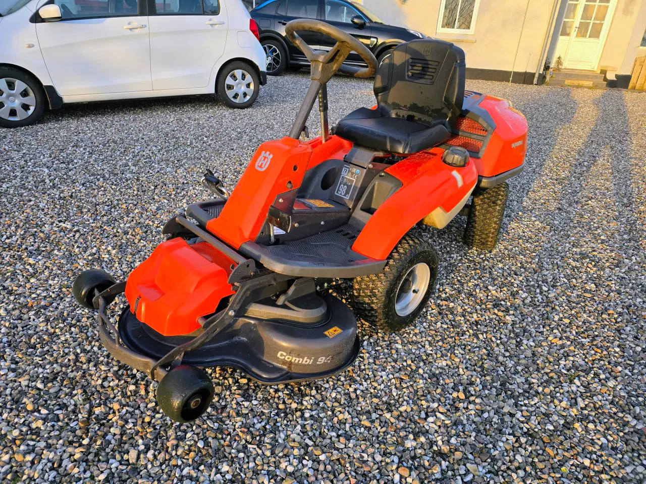 Billede 2 - Husqvarna R214TC 