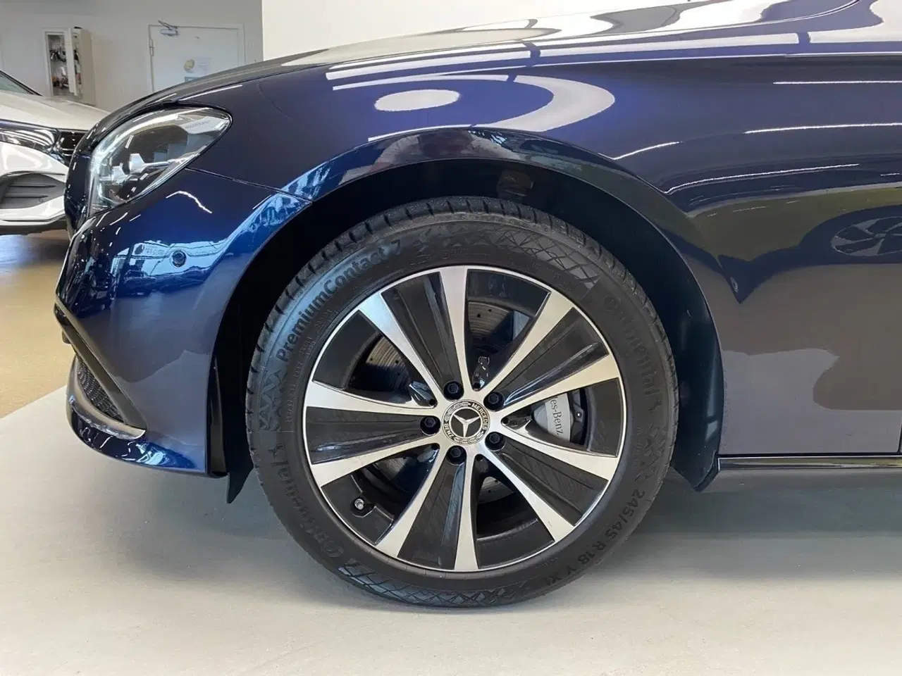 Billede 8 - Mercedes E300 de 2,0 stc. aut. 4Matic