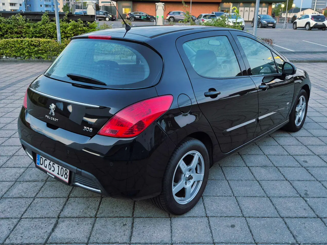 Billede 4 - Peugeot 308 plus pæn og velholdt økonomisk partike