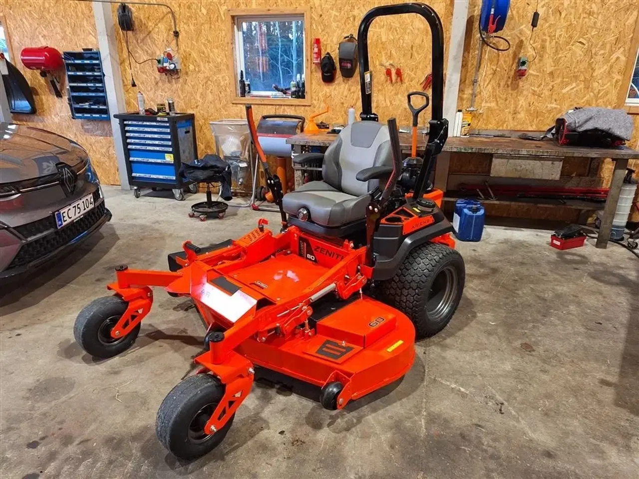 Billede 1 - Ariens Zenith 60" SD