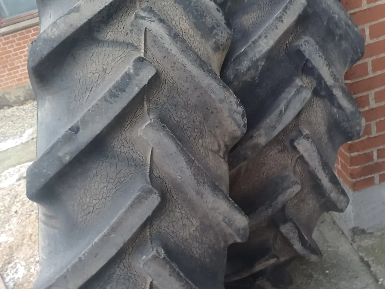 Billede 2 - 18.4-38 Dunlop 2 stk