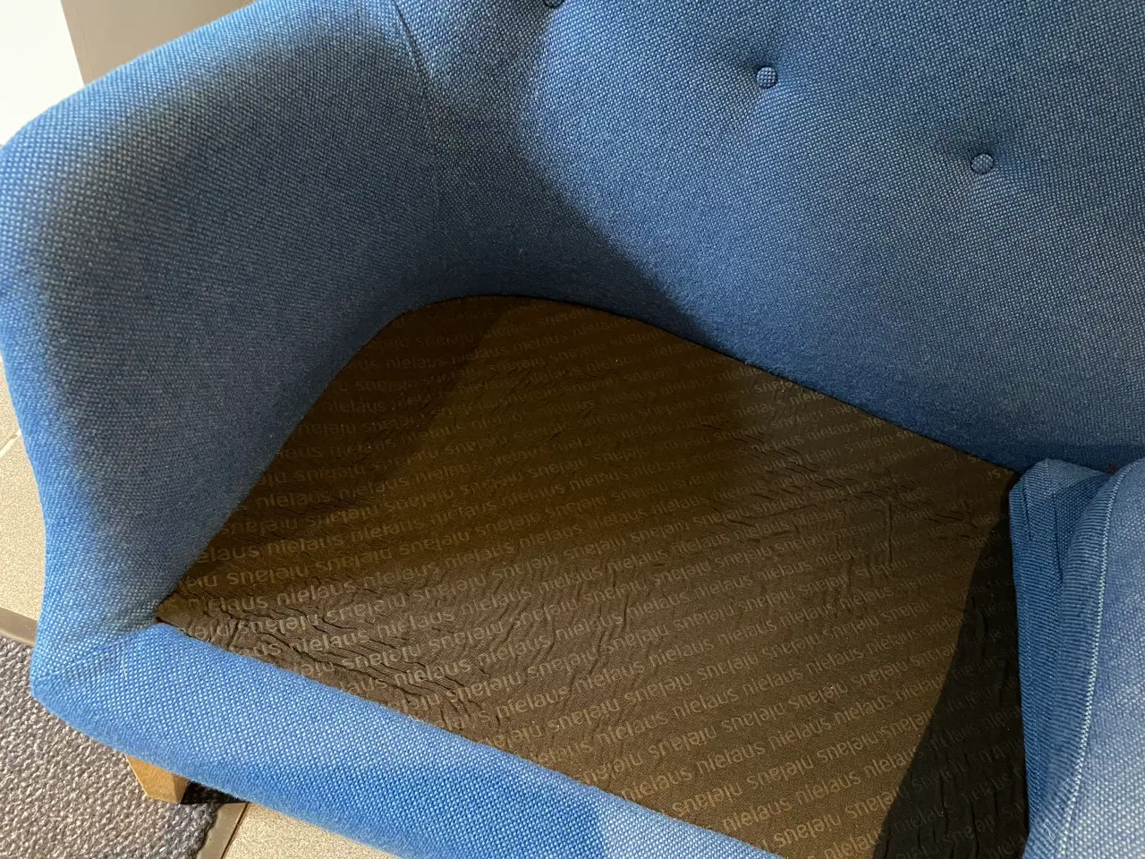 Billede 2 - Velholdt Nielaus sofa