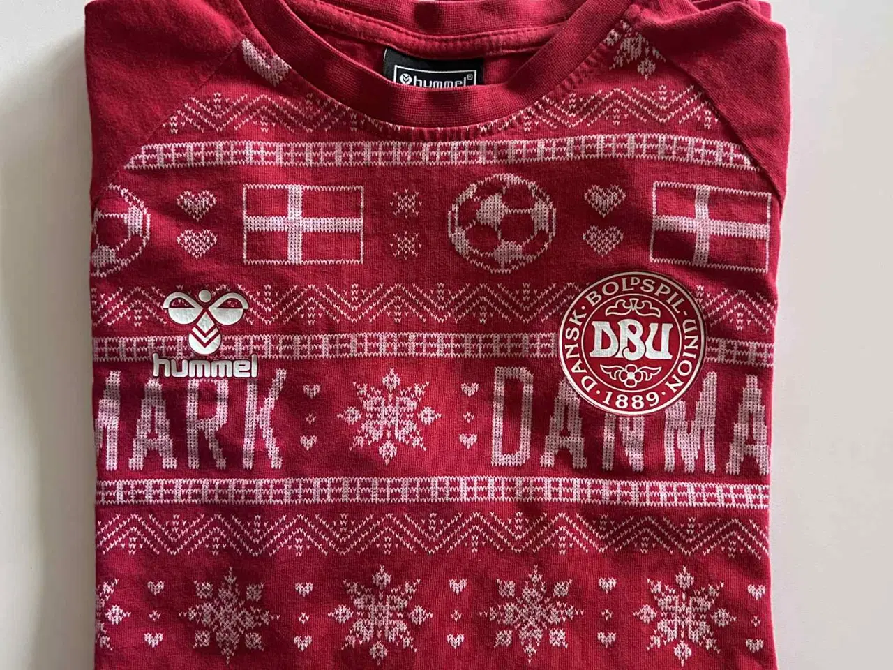 Billede 2 - DBU FAN hummel julepyjamas, til børn, str. 164