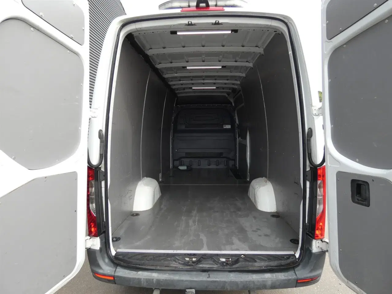 Billede 8 - Mercedes-Benz Sprinter 316 2,1 CDI A3 H2 RWD 163HK Van Aut.