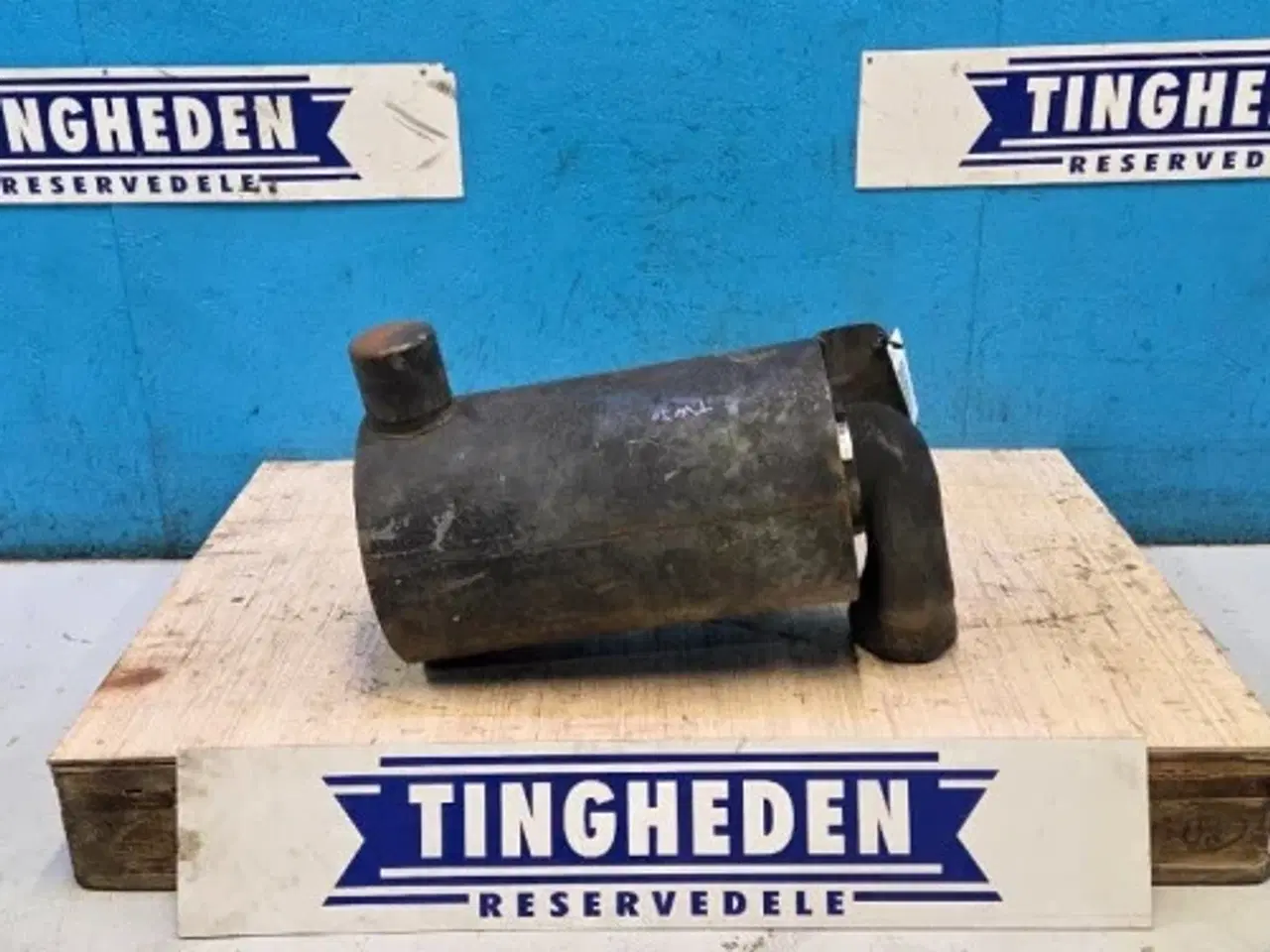 Billede 1 - Ford TW30 Luftfilterhus D8NN9600BC