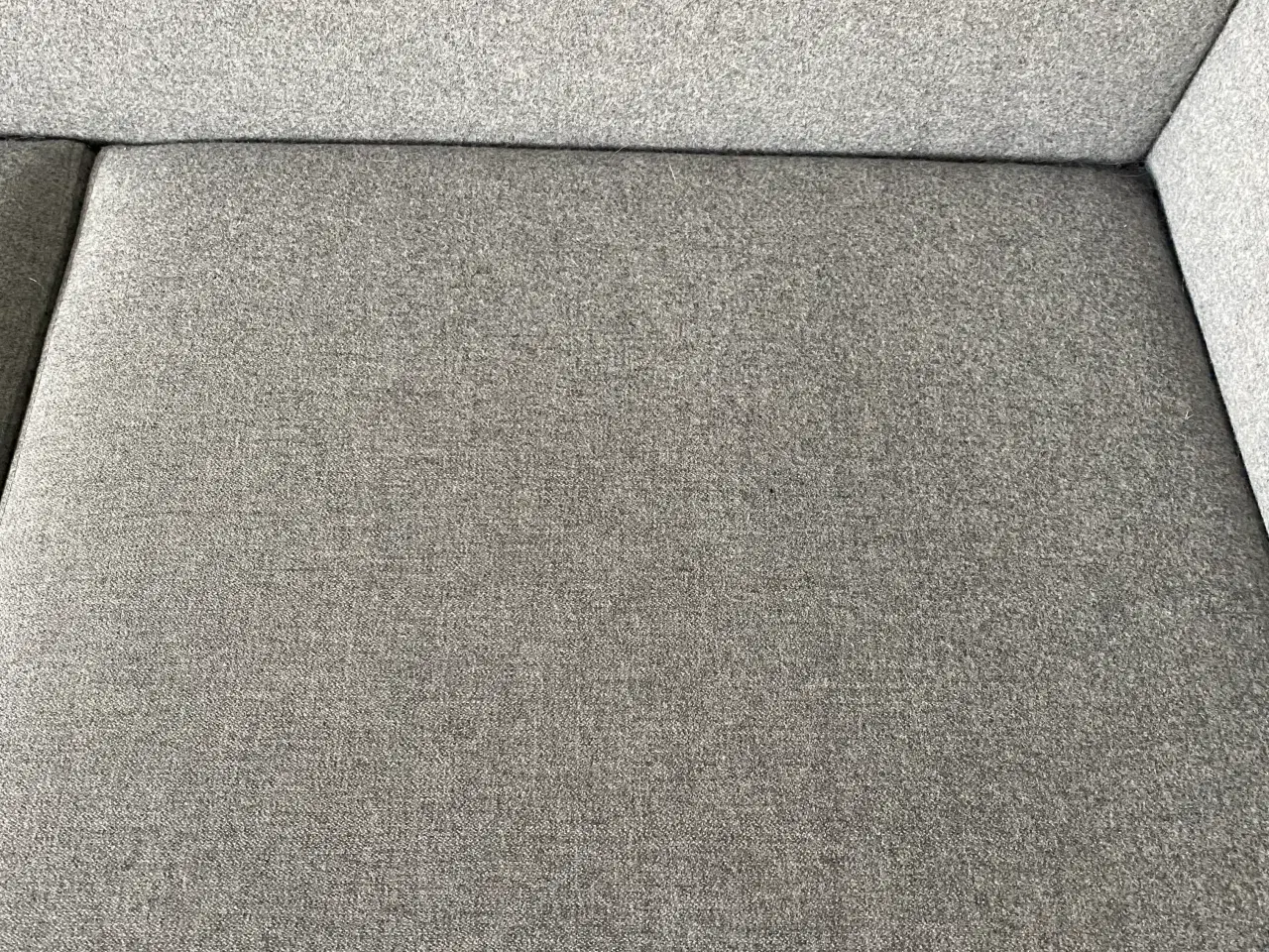 Billede 3 - Uld sofa lys grå Open end, model Hannah fra Bolia