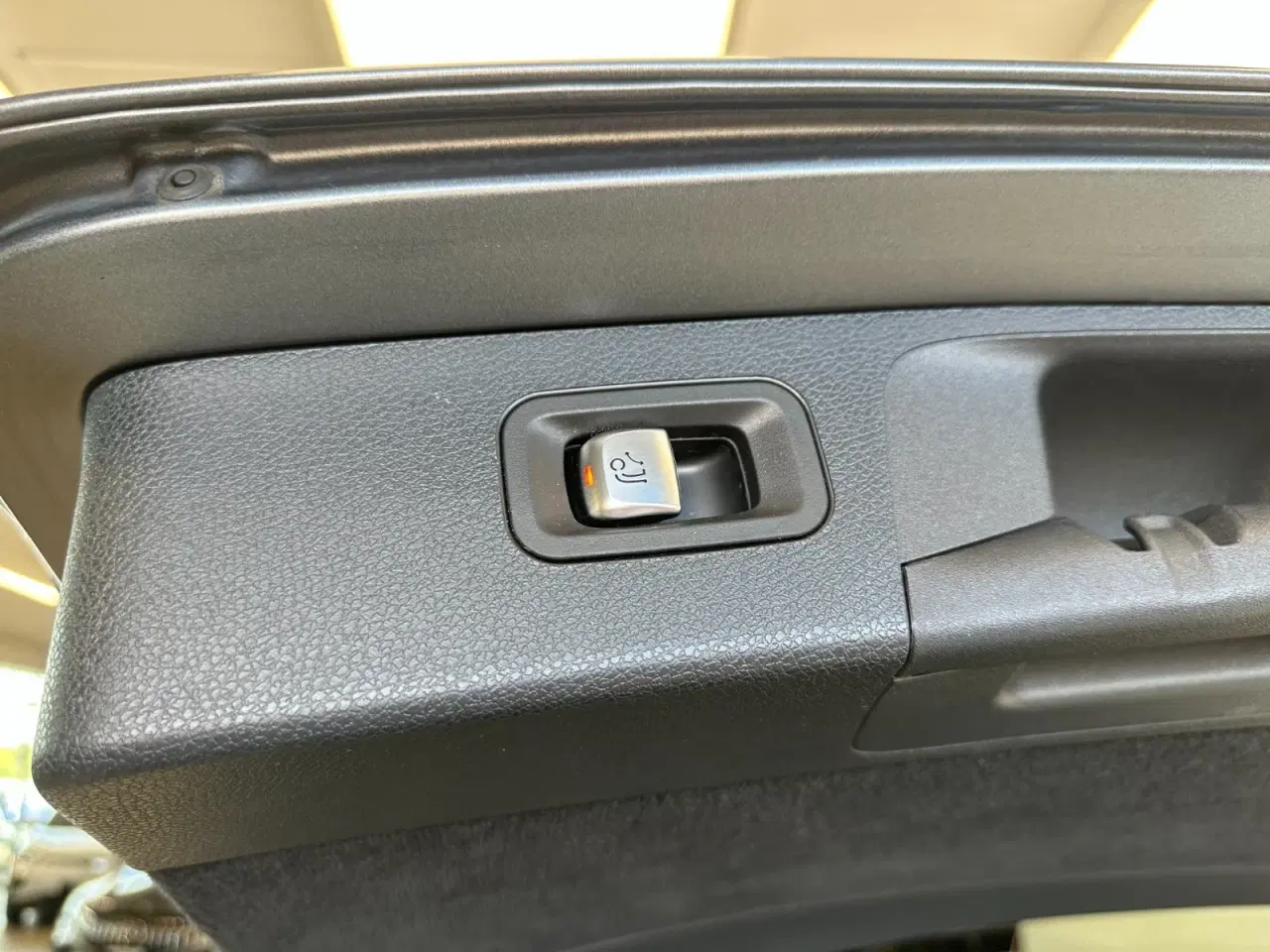 Billede 9 - Mercedes E300 de 2,0 AMG Line stc. aut. 4Matic