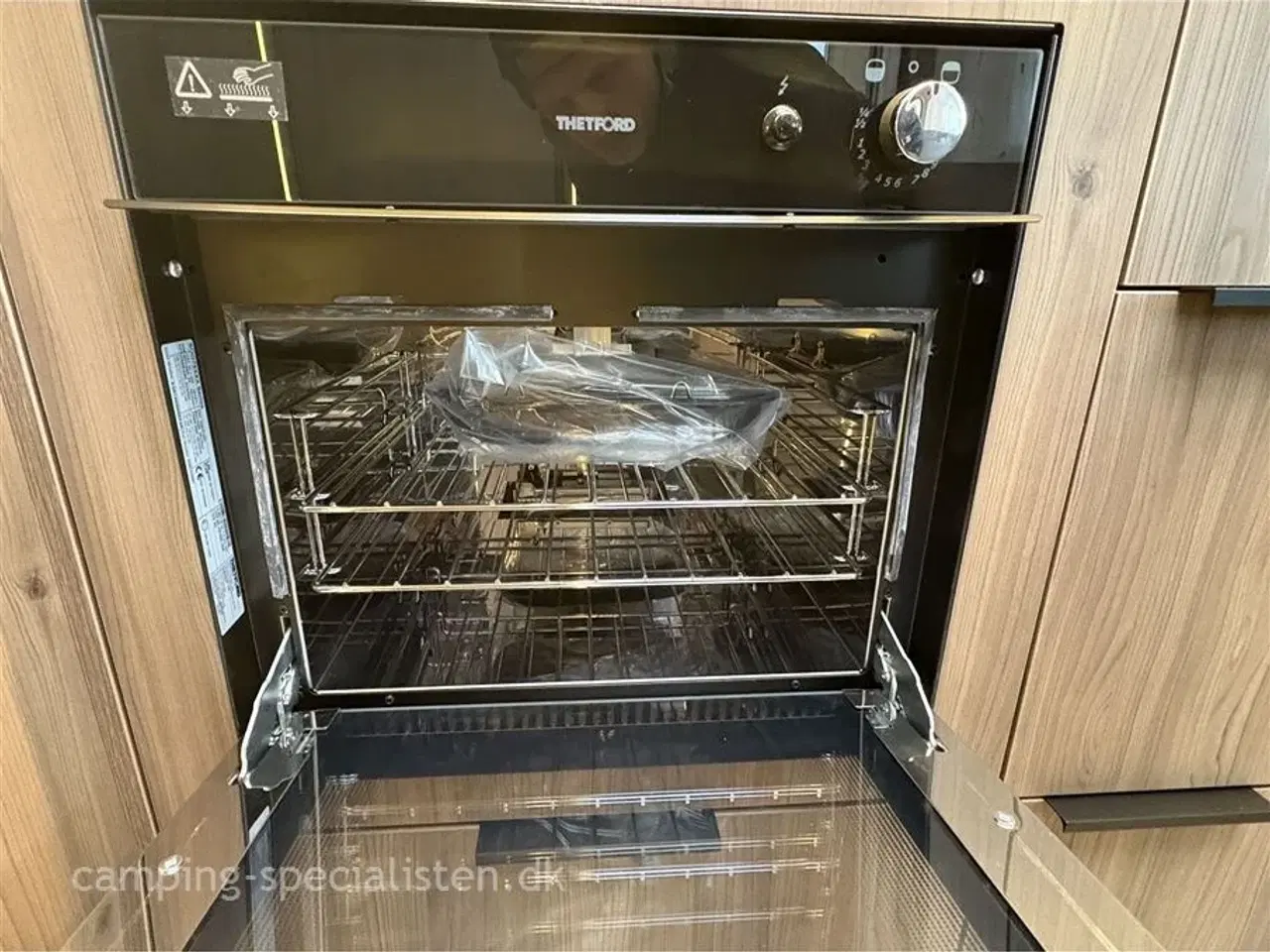 Billede 10 - 2026 - Kabe Ametist GLE B2 KS PREMIUM LINE Kabe Ametist GLE B2 KS Premium Line 2026 - Se den nu hos Camping-Specialisten.dk