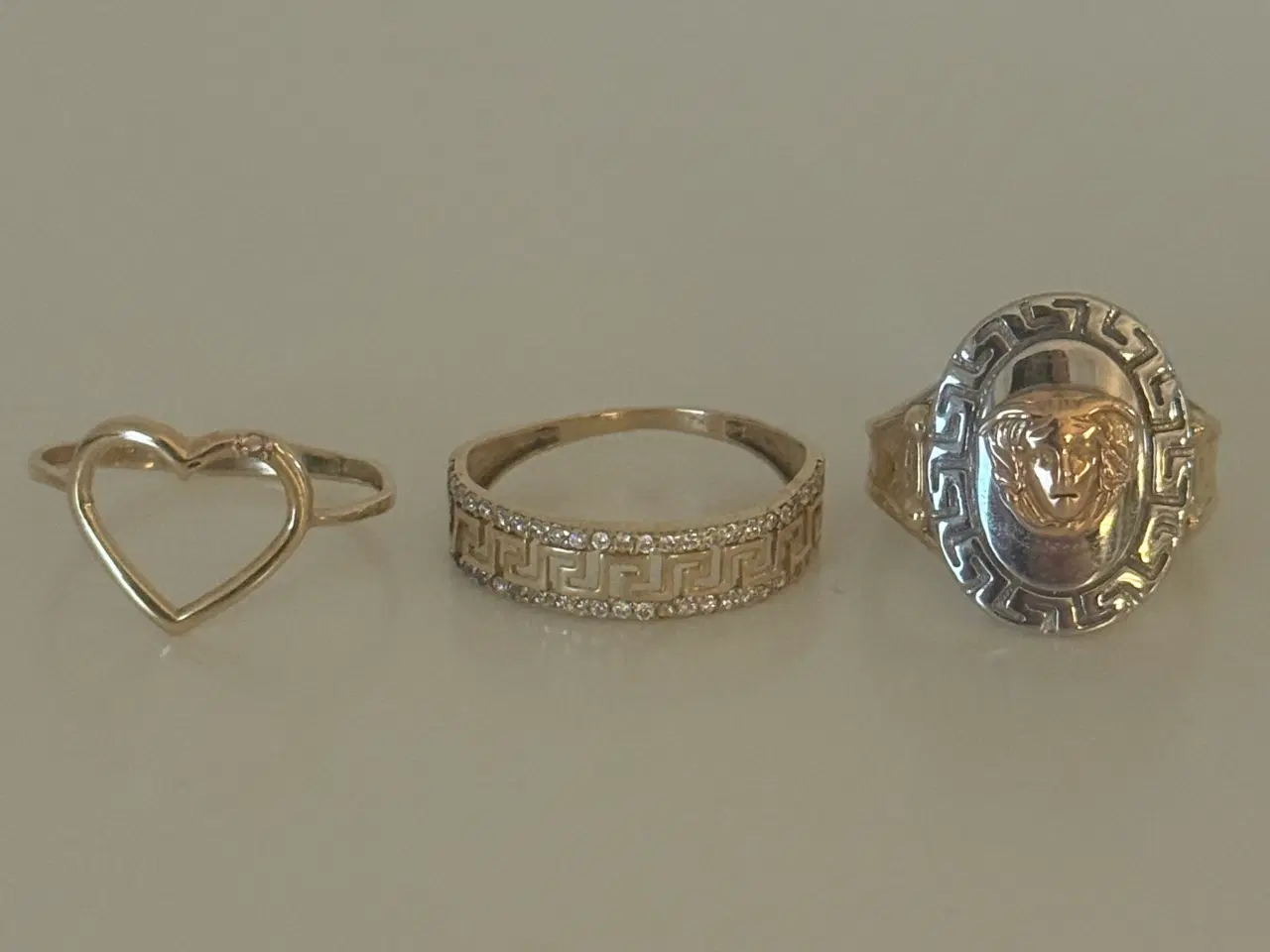 Billede 1 - Forskellige ringe i 14 karat guld.