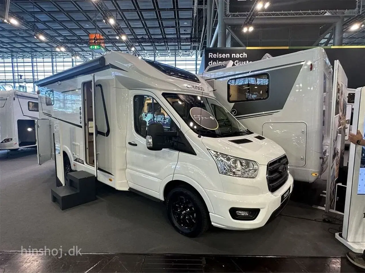 Billede 2 - 2025 - Etrusco V 6.6 SF   Lækker Autocamper som kun er 214 cm bred fra Hinshøj Caravan.