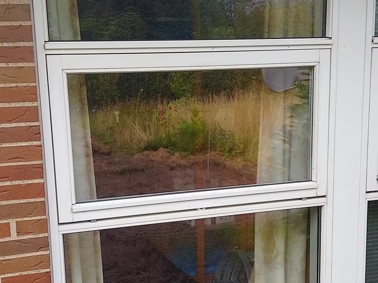 Billede 5 - Vinduesparti sælges.