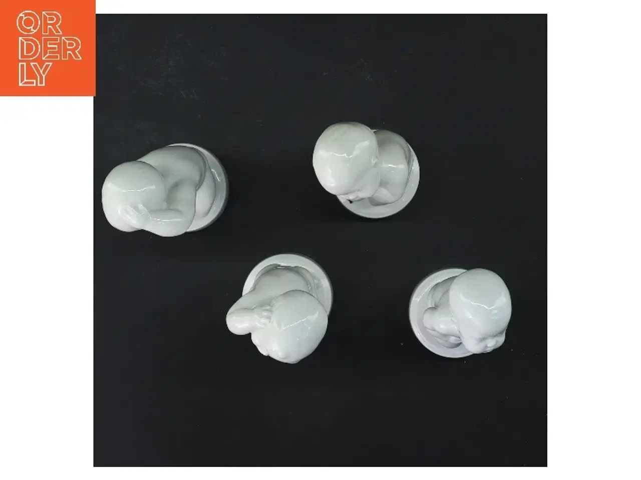 Billede 3 - Porcelænsfigurer af de fire piner (str. 4 stk 11,5 cm) fra Bing & Grøndahl