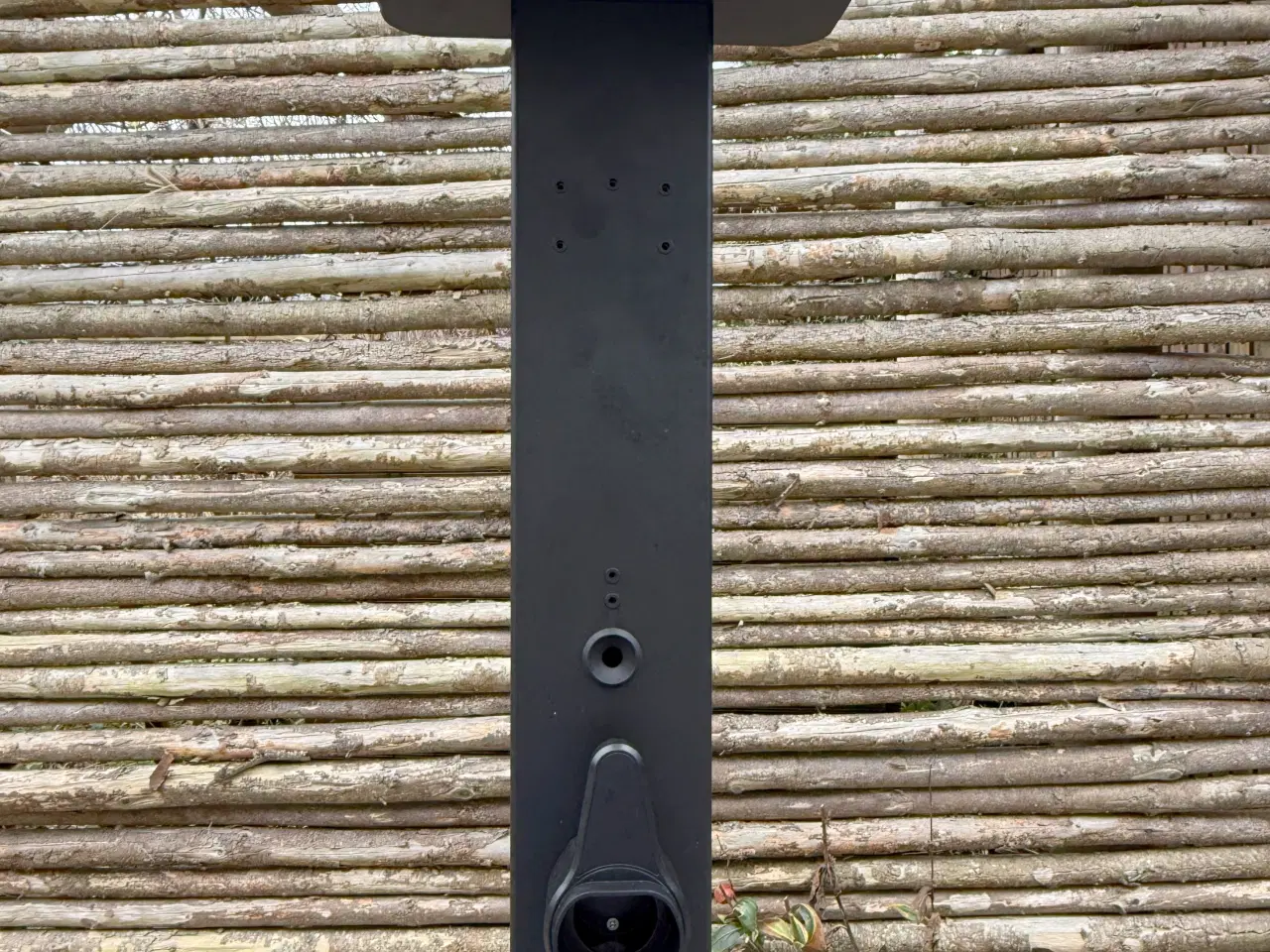 Billede 2 - Stander til ladeboks.