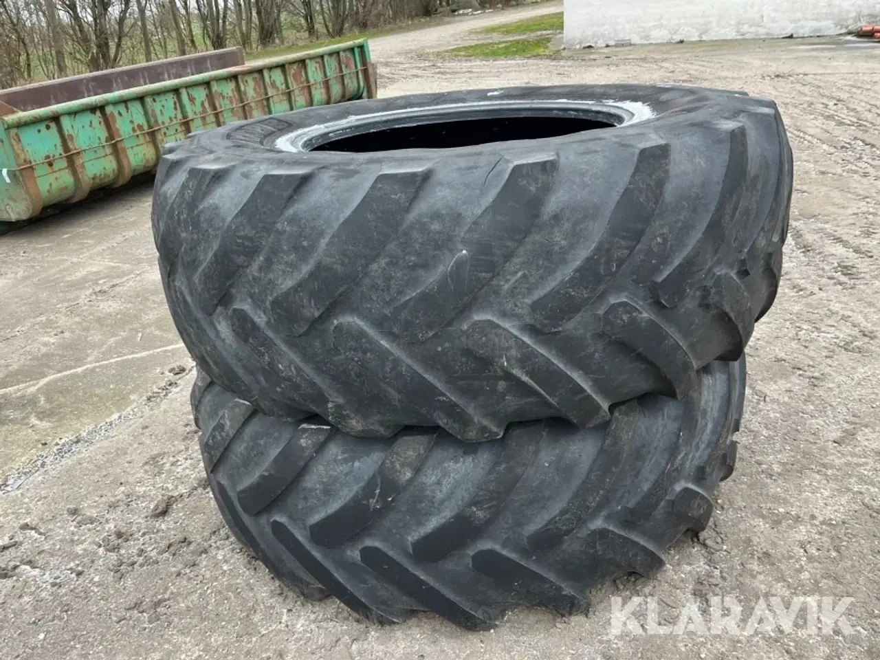 Billede 2 - Traktordæk Michelin Axiobib 710/75R42 - 2 styk