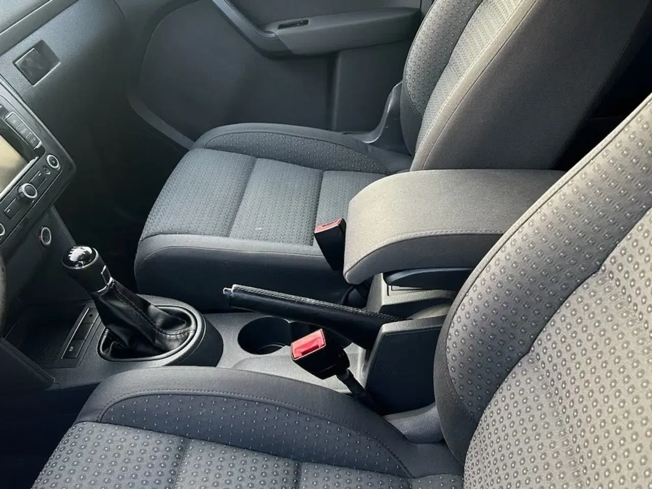 Billede 6 - VW Touran 2,0 TDi 140 Trendline 7prs