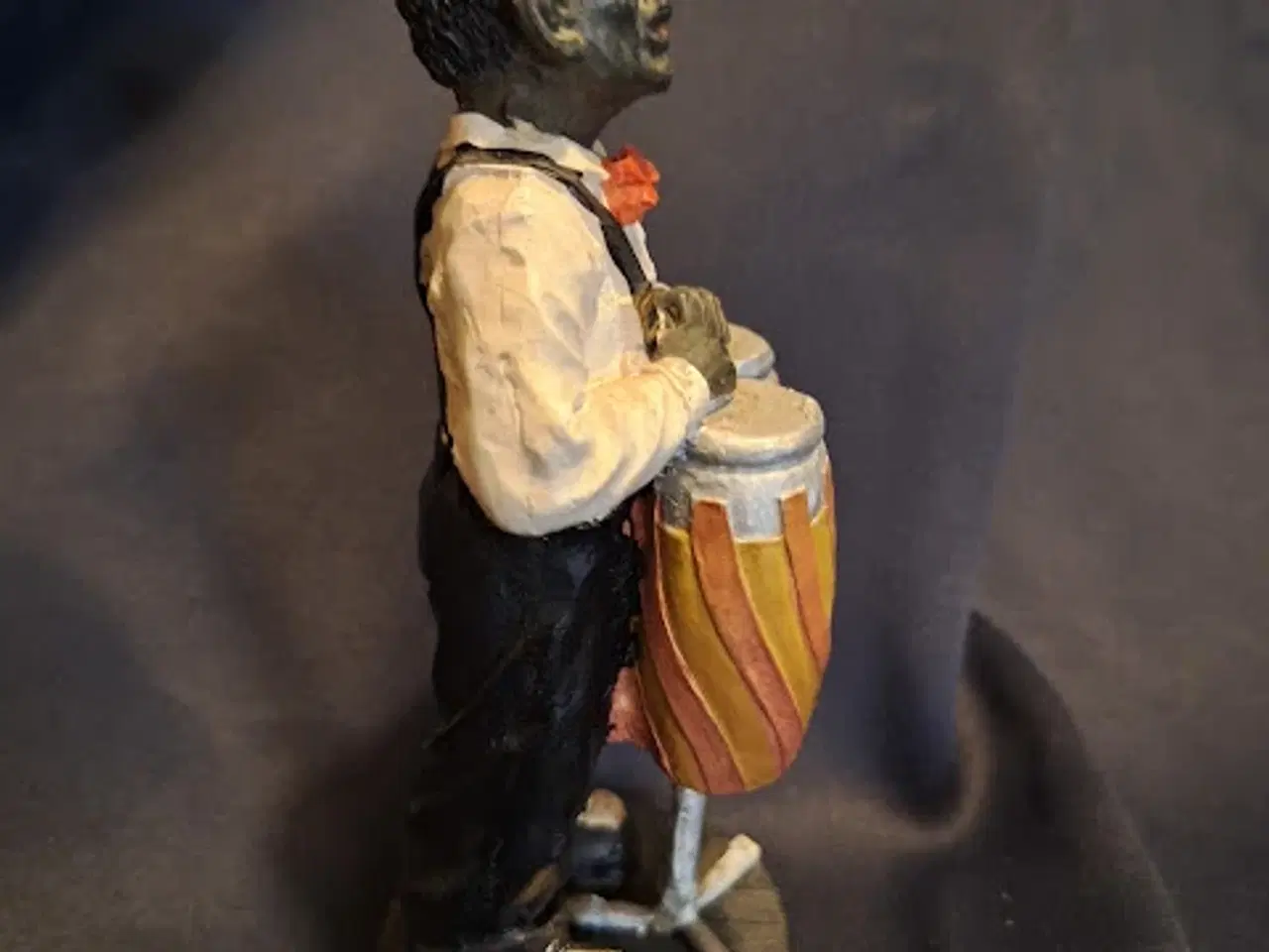 Billede 4 - Jazz musiker figur sælges - Sender gerne