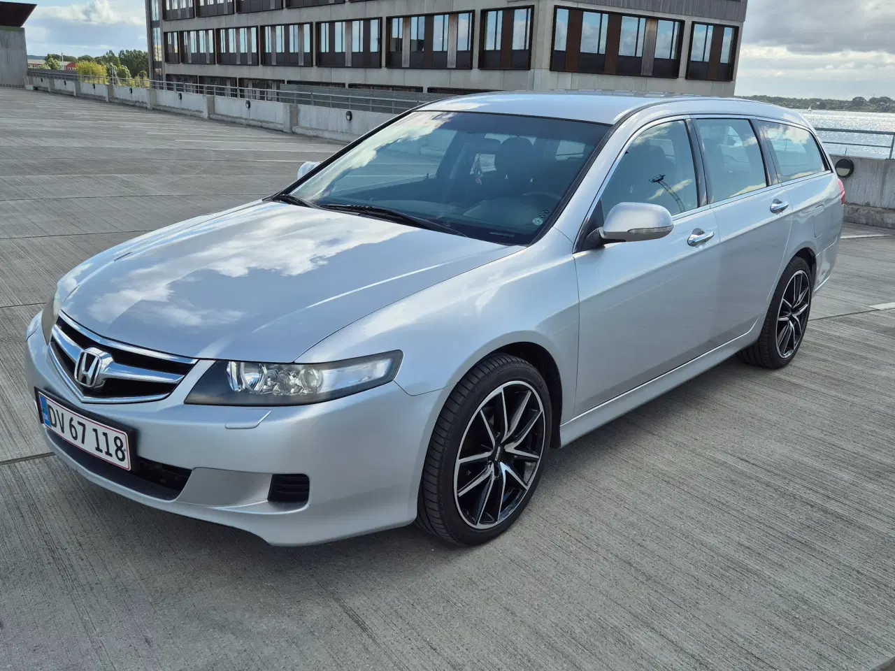 Billede 1 - Honda Accord Nysynet pæn og velholdt 