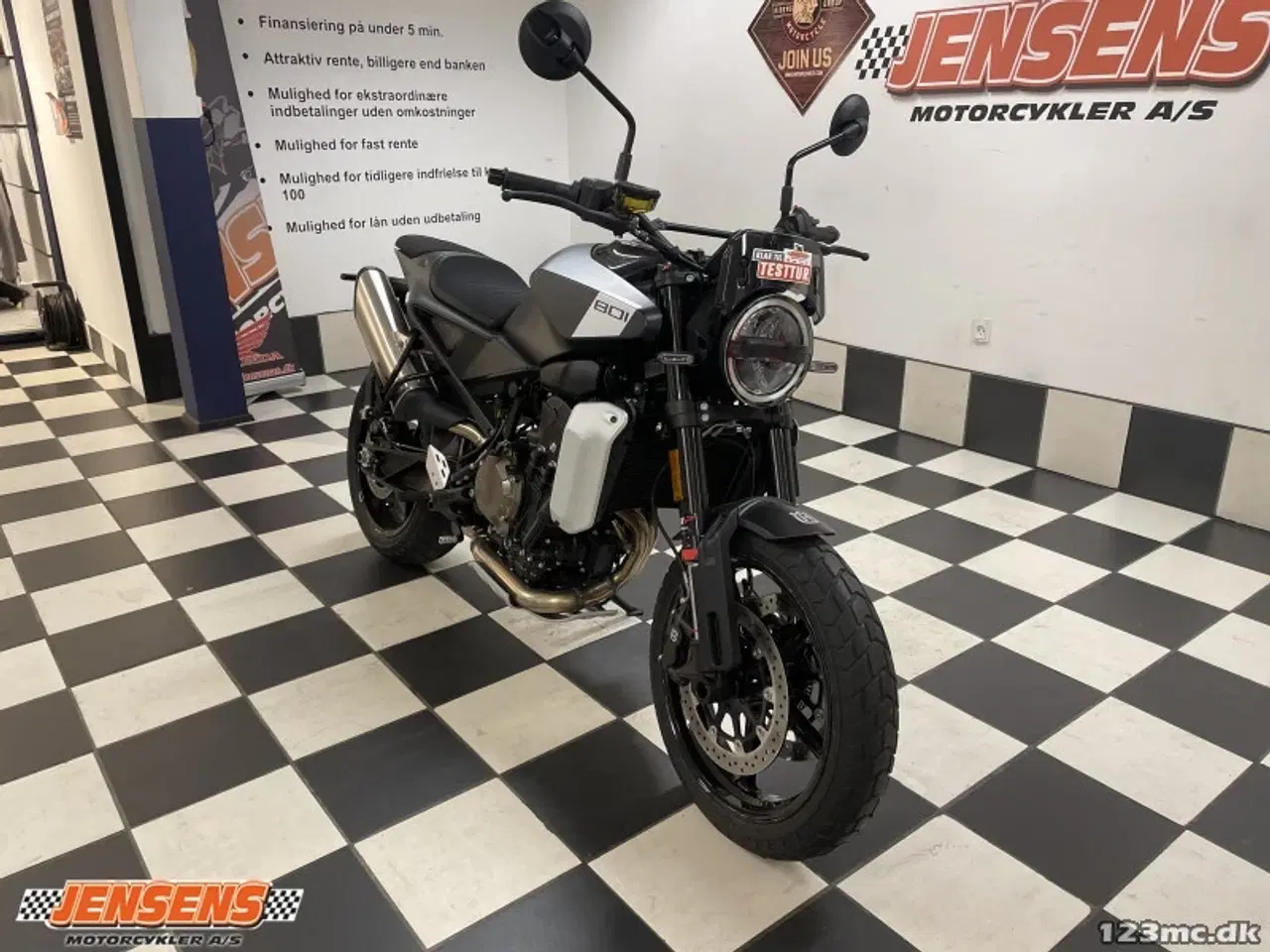 Billede 2 - Husqvarna Svartpilen 801
