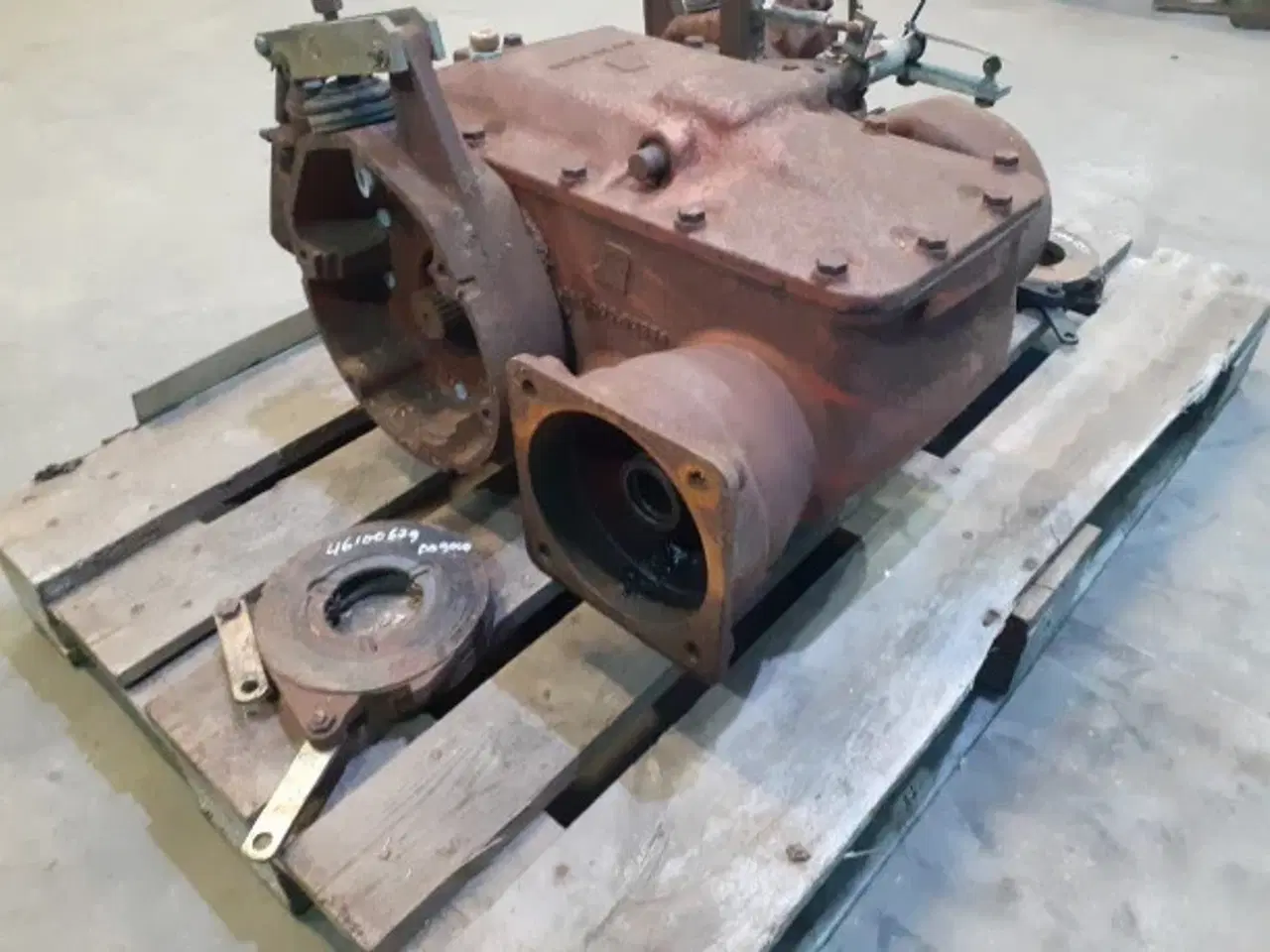 Billede 8 - Dronningborg D9000 Gearkasse 46136800