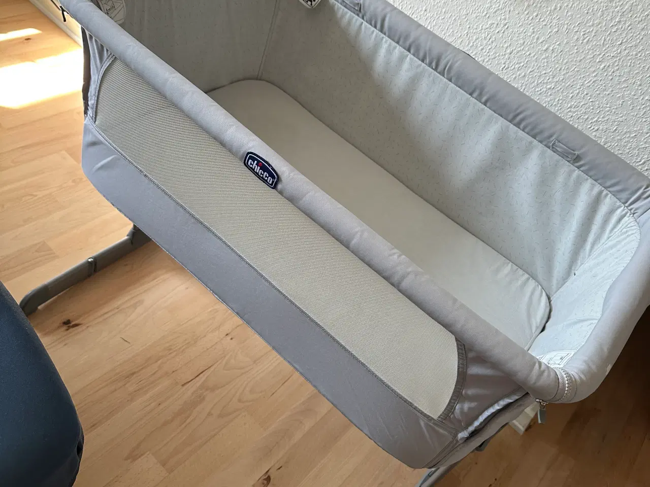 Billede 1 - Chicco next2me bedside crib 