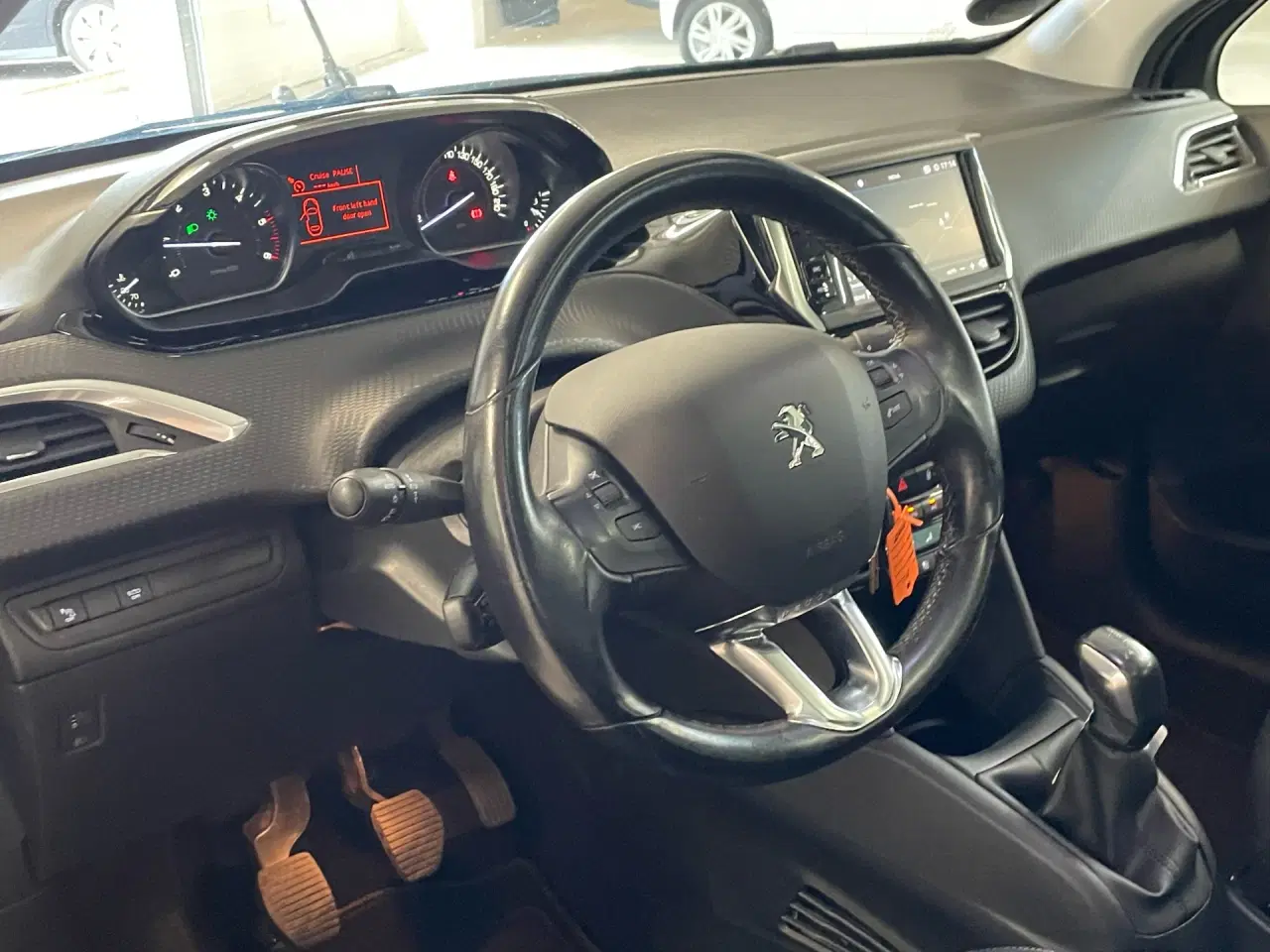 Billede 5 - Peugeot 208 1,5 BlueHDi Infinity 100HK 5d 6g