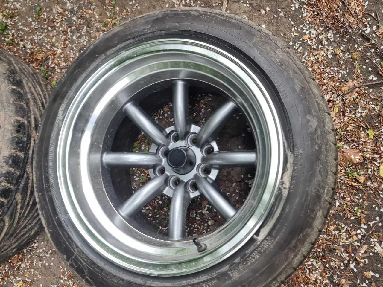 Billede 2 - Retro fælje til nissan og bmw og opel