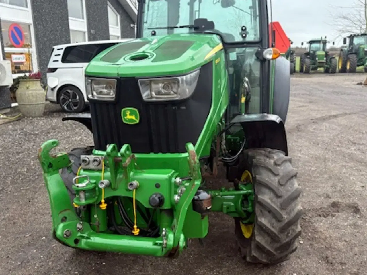 Billede 5 - John Deere 5105GF FRONTLIFT. HJUL MED GRÆSDÆK MEDFØLGER