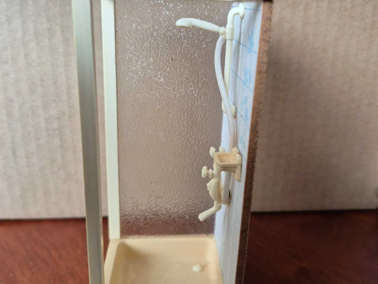 Billede 3 - Dukkehus møbler fra 1988