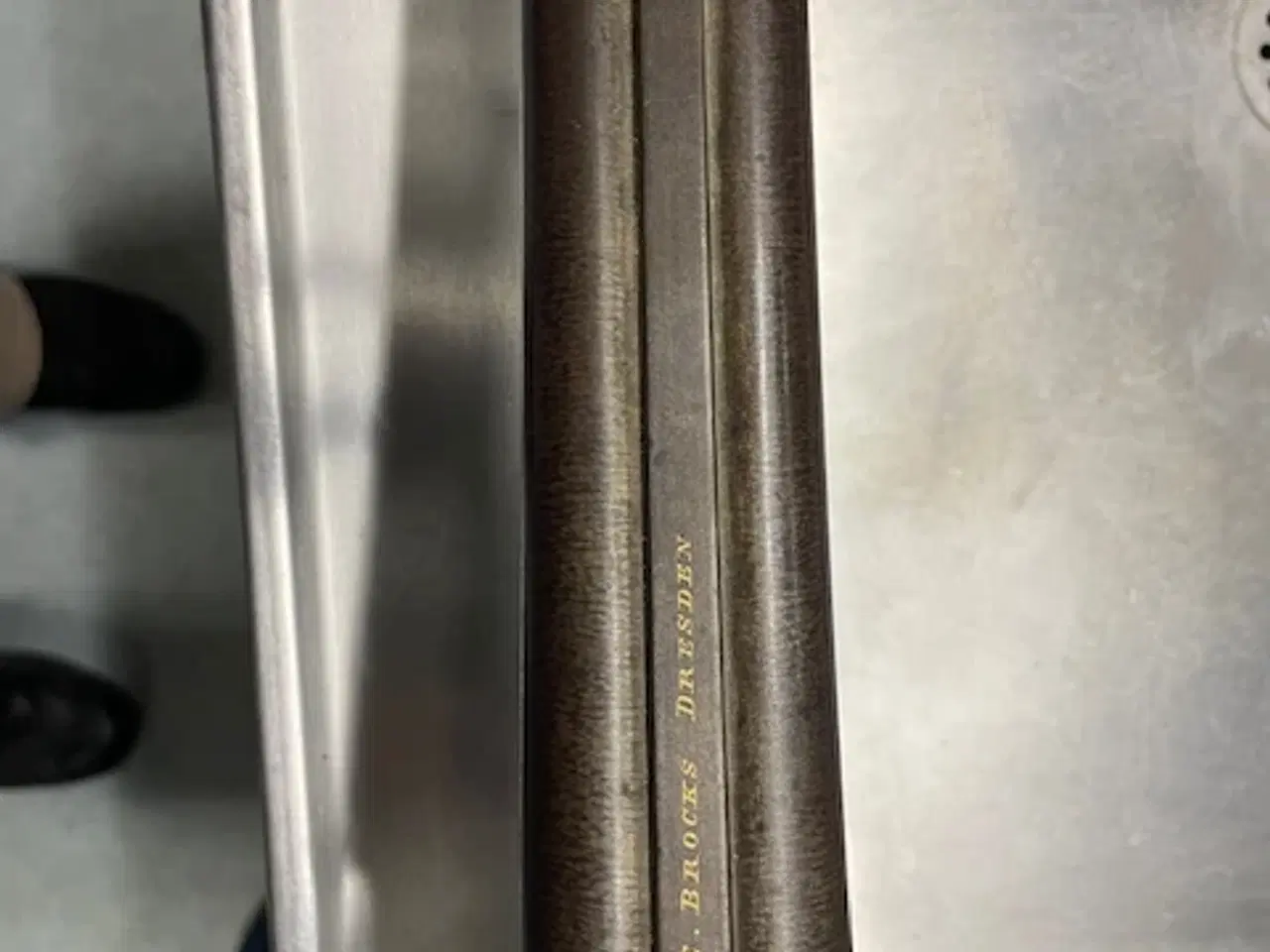 Billede 4 - Antik Hanegevær med benbøjler